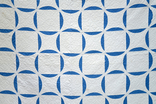 Antique Square in a Circle Quilt