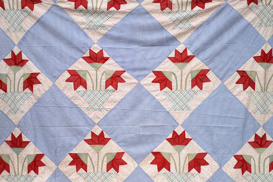 Antique Carolina Lily Quilt Top