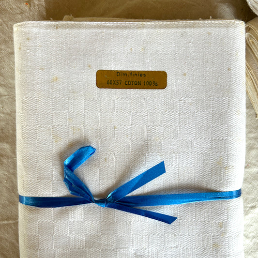 Vintage Old Stock Cotton Damask Napkins