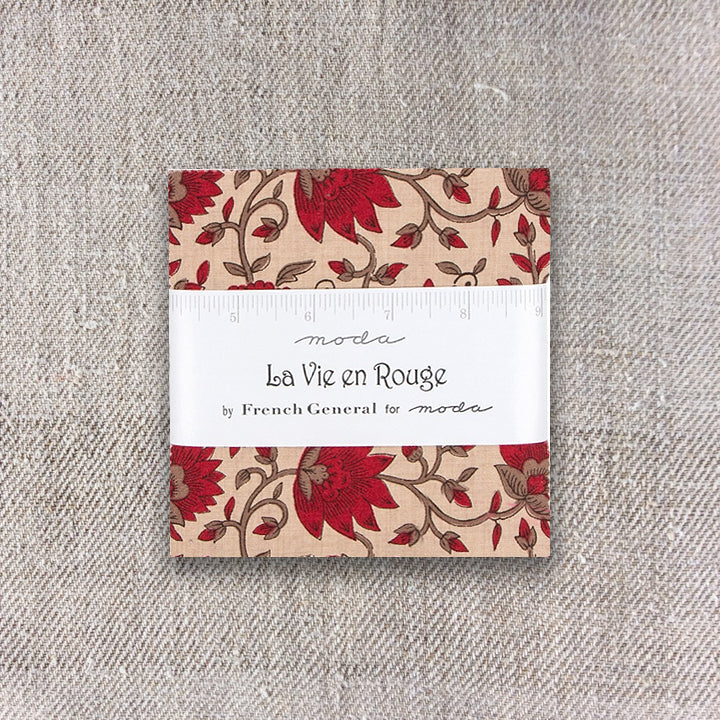 Moda French General La Vie En Rouge Mini Charm Pack