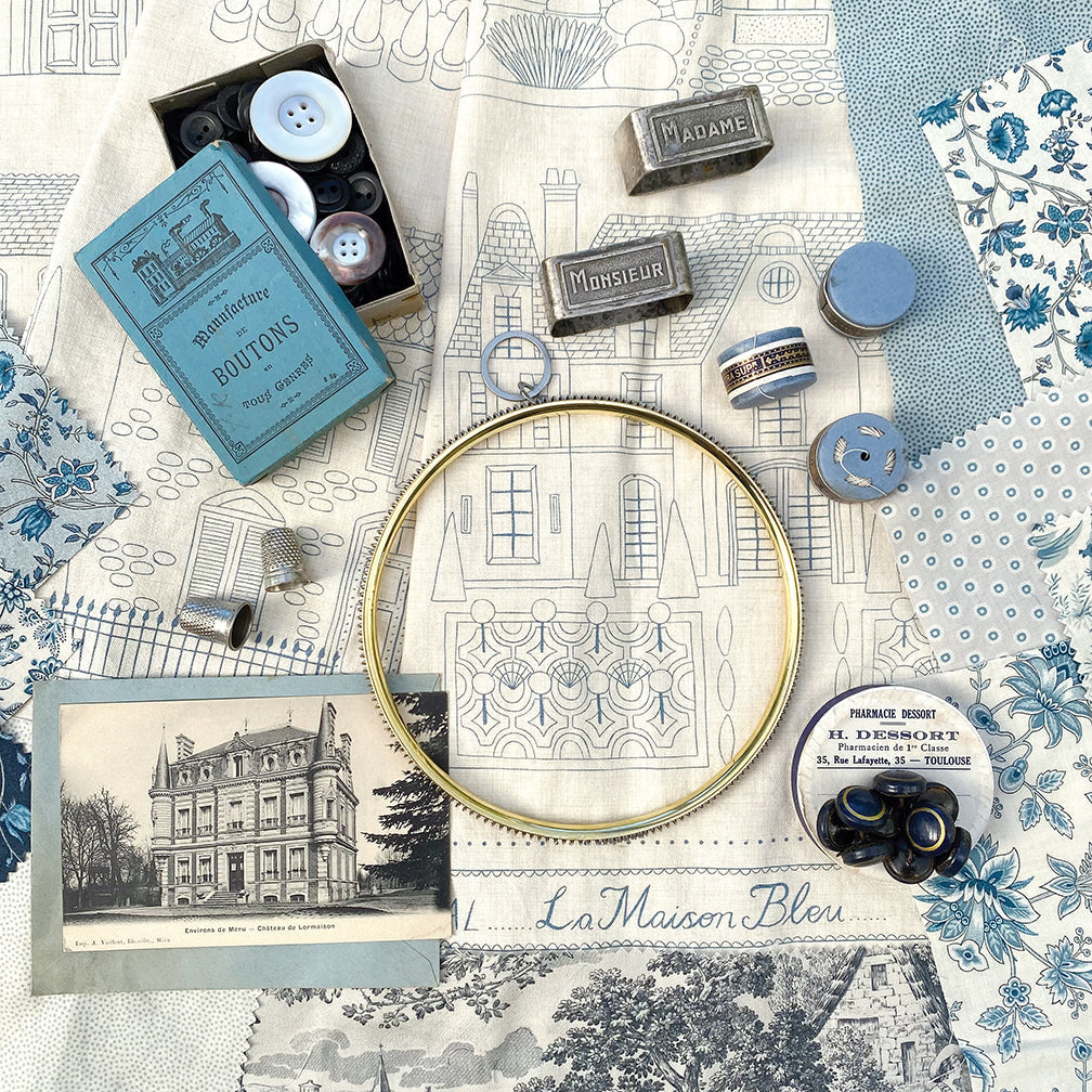 La Maison Bleu