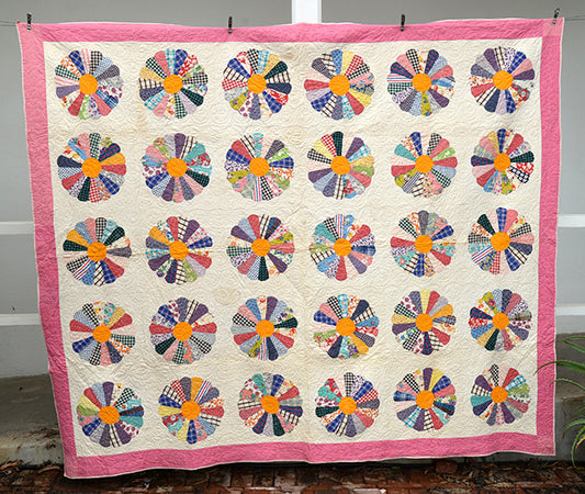 Antique Dresden Plate Quilt