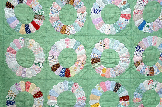 Antique Minty Dresden Plate Quilt