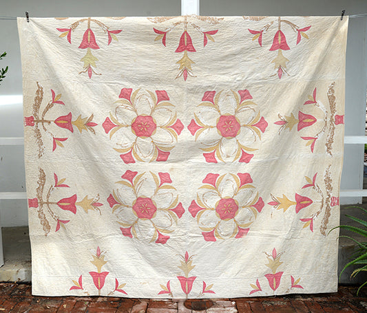Antique Appliqué Quilt
