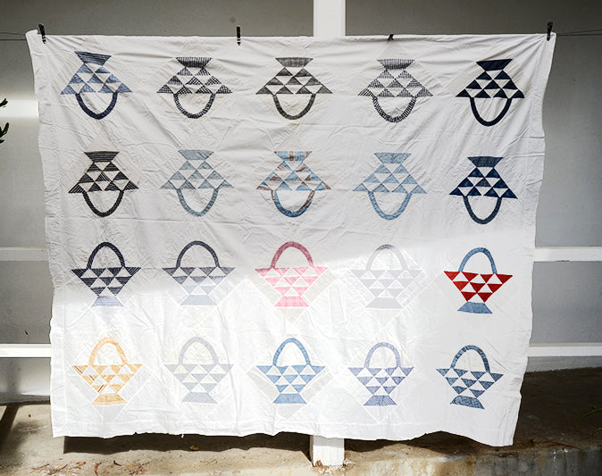 Vintage Basket Quilt Top