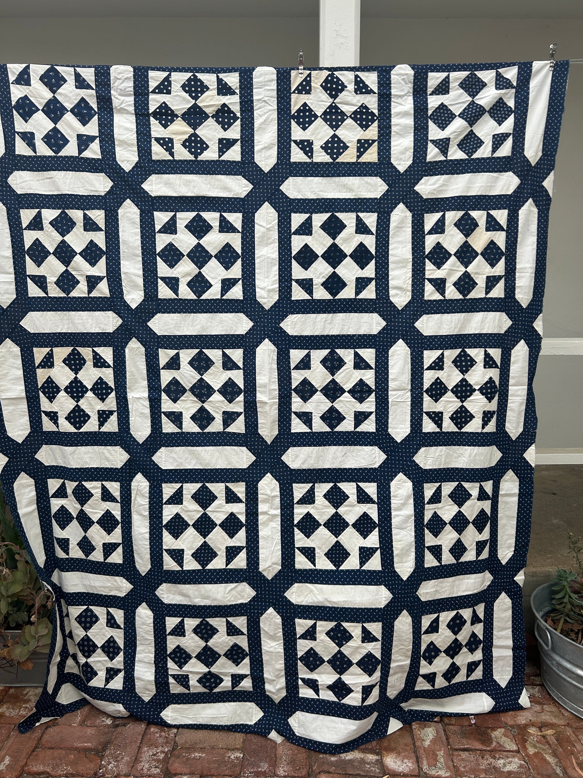 Dessus de couette vintage à neuf patchs avec tissu en laine et Dessus de couette vintage à neuf patchs avec tissu en laine et