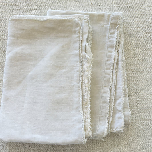 Antique Linen Pillowcases / Set of 2