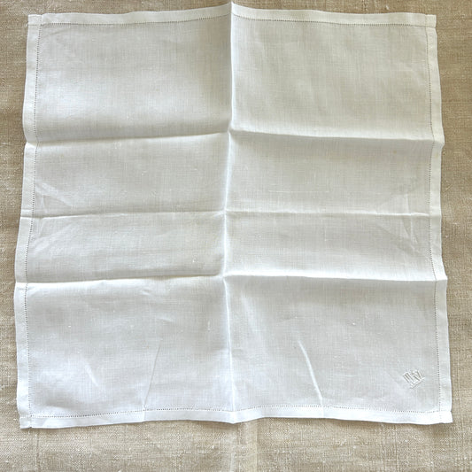 Vintage Handkerchiefs / Set of 4 / MV Monogram