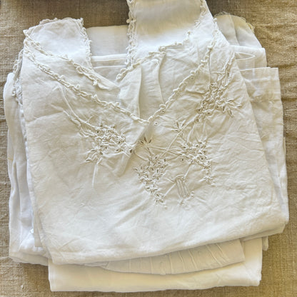 Antique Fine Linen Chemise / Sleeveless
