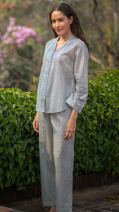 L'Esprit de Provence Pajamas - Blue Laurel Dotty
