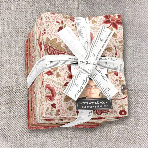 Chateau De Chantilly Fat Quarter Bundle