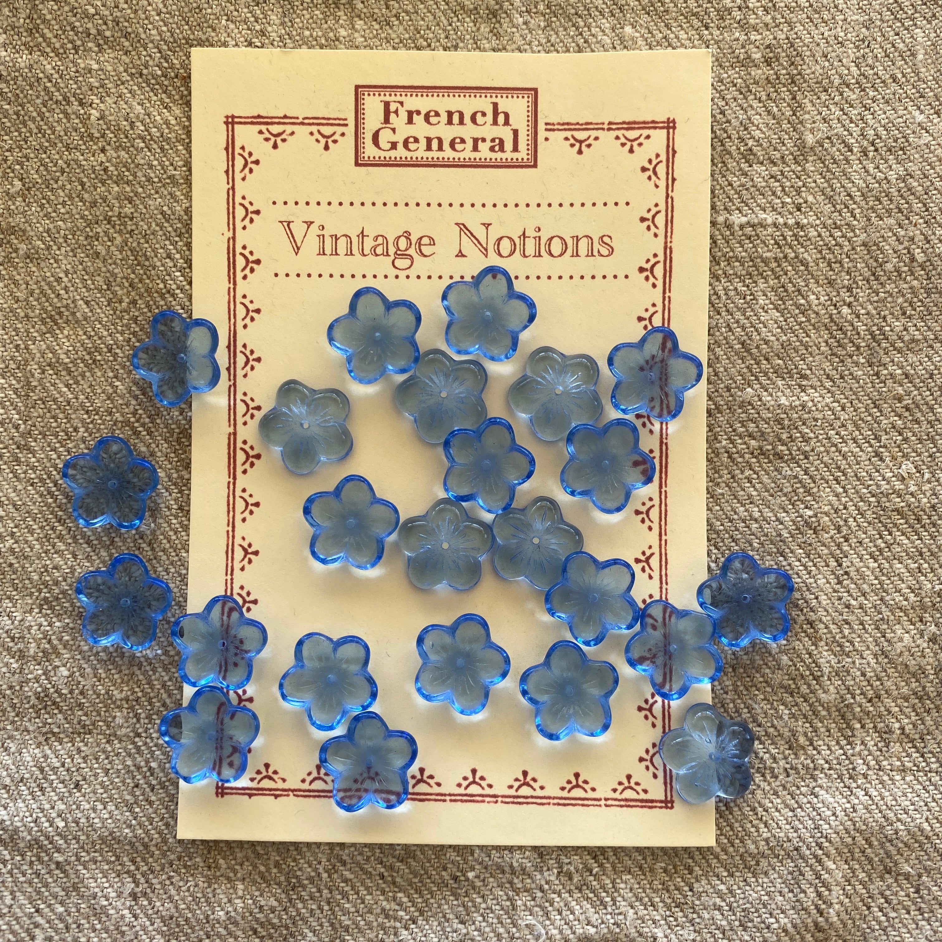 Vintage Flat Flowers - Light Sapphire