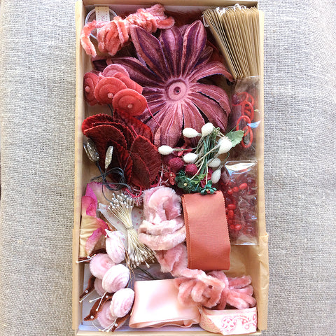 Decorating Kit - Vintage Red
