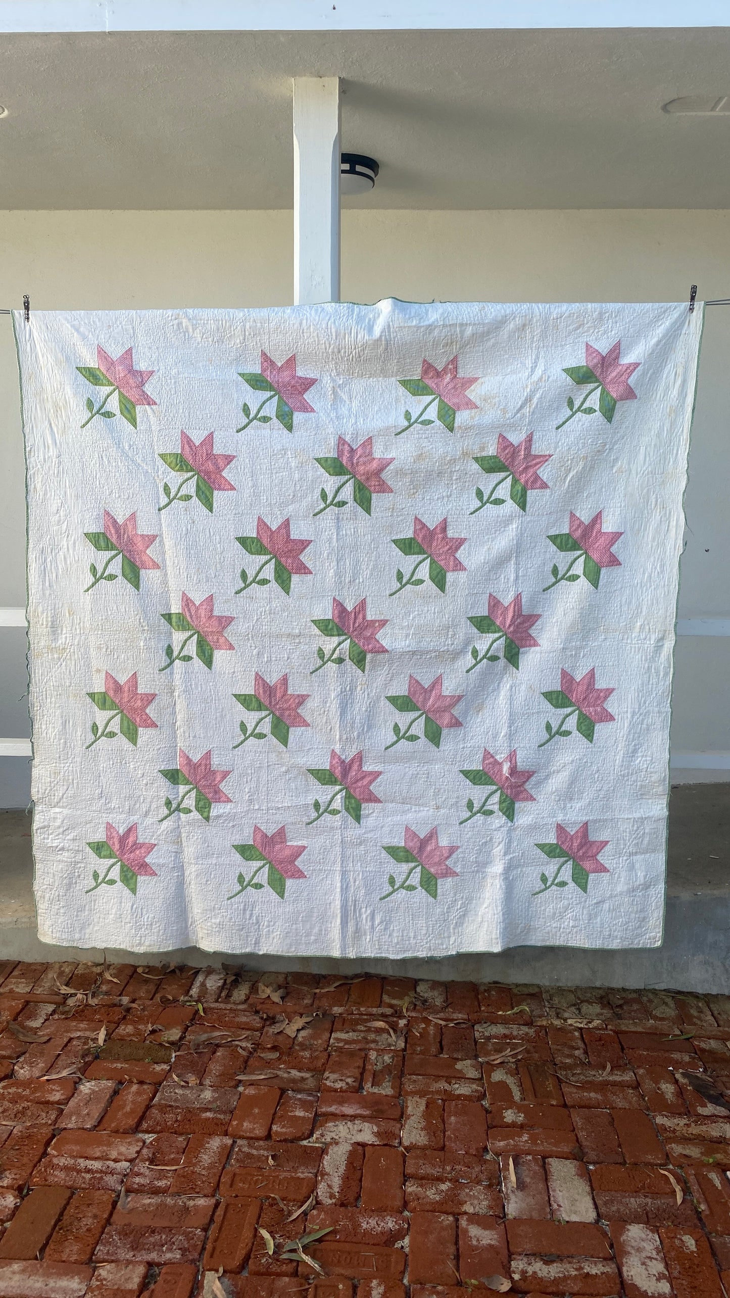 Antique Tulip Quilt