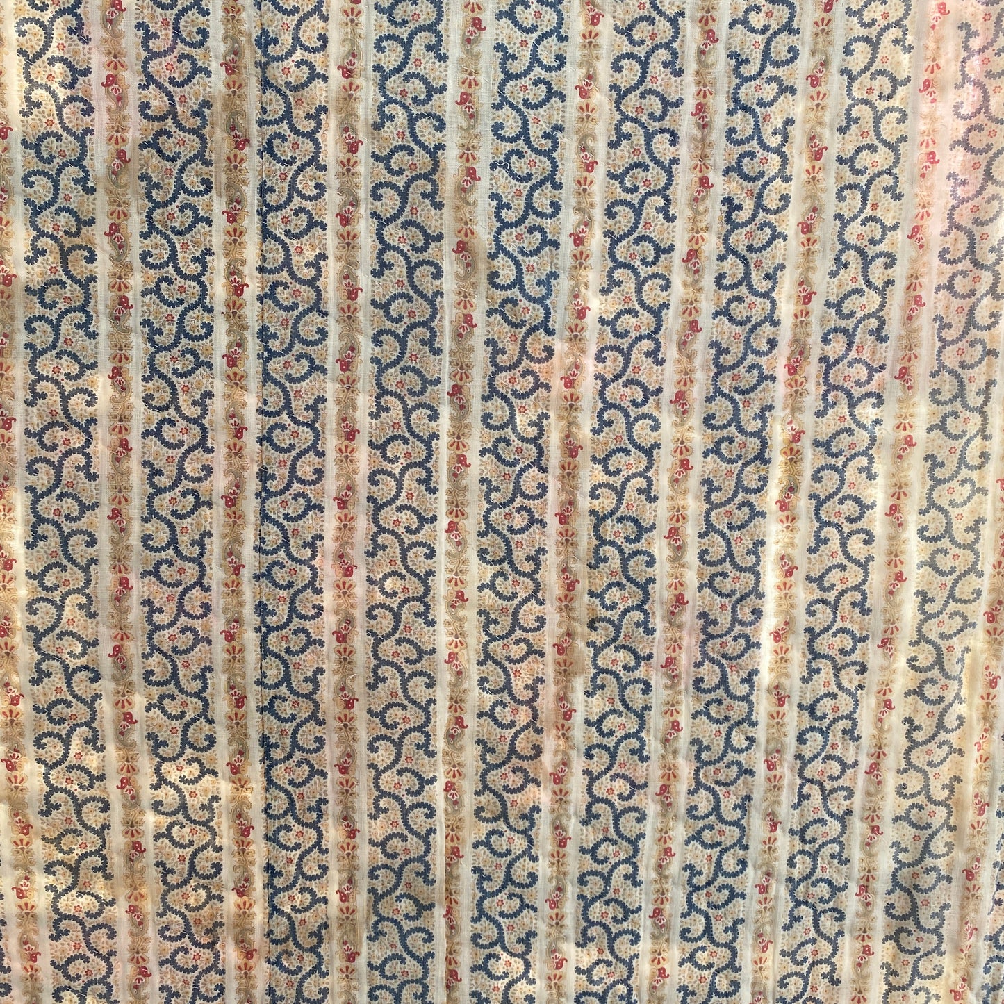 Antique Log Cabin Quilt - Cutter?