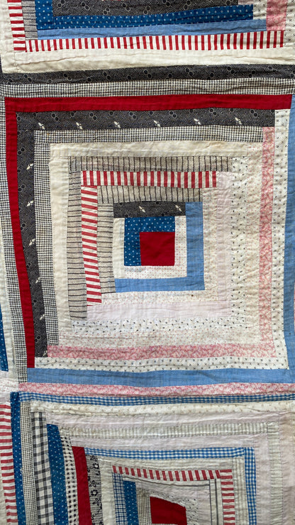 Early Log Cabin Quilt - Cutter?