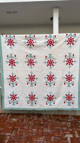 Vintage Coxcomb Rose Quilt