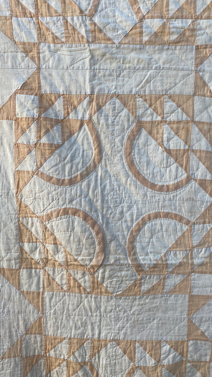 Early Primitive Basket Quilt